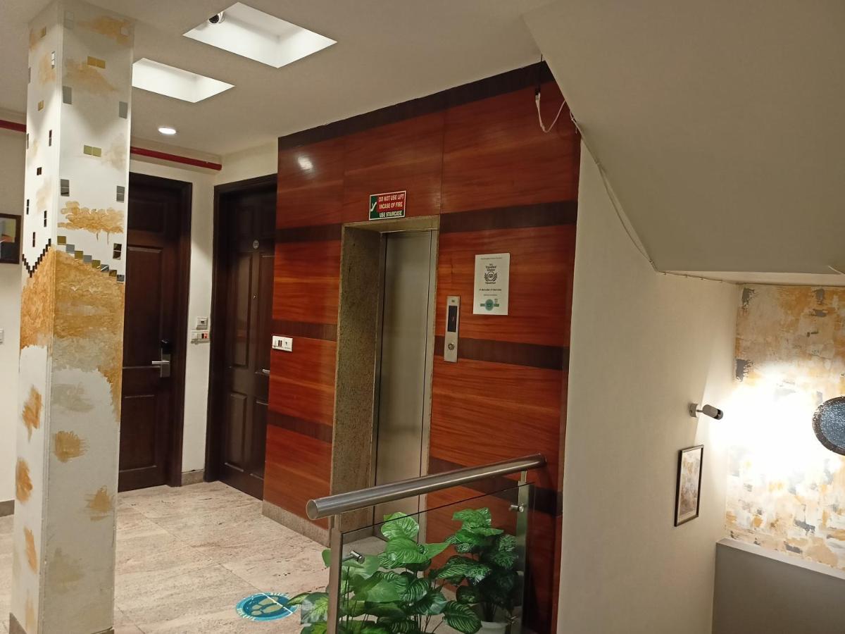 ניו דלהי Cosy Grand, Chanakyapuri By The Cosy Hotels מראה חיצוני תמונה